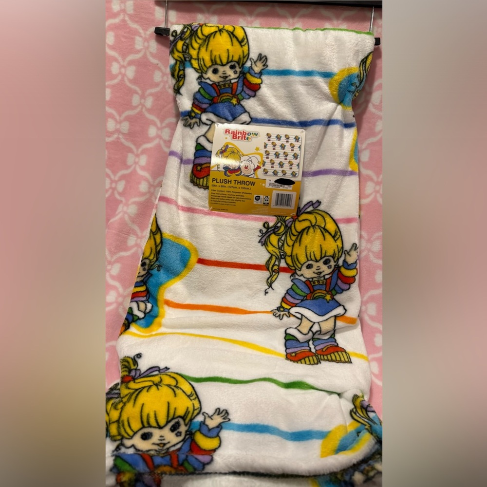 Rainbow Brite Plush Throw Blanket - Multicolor
